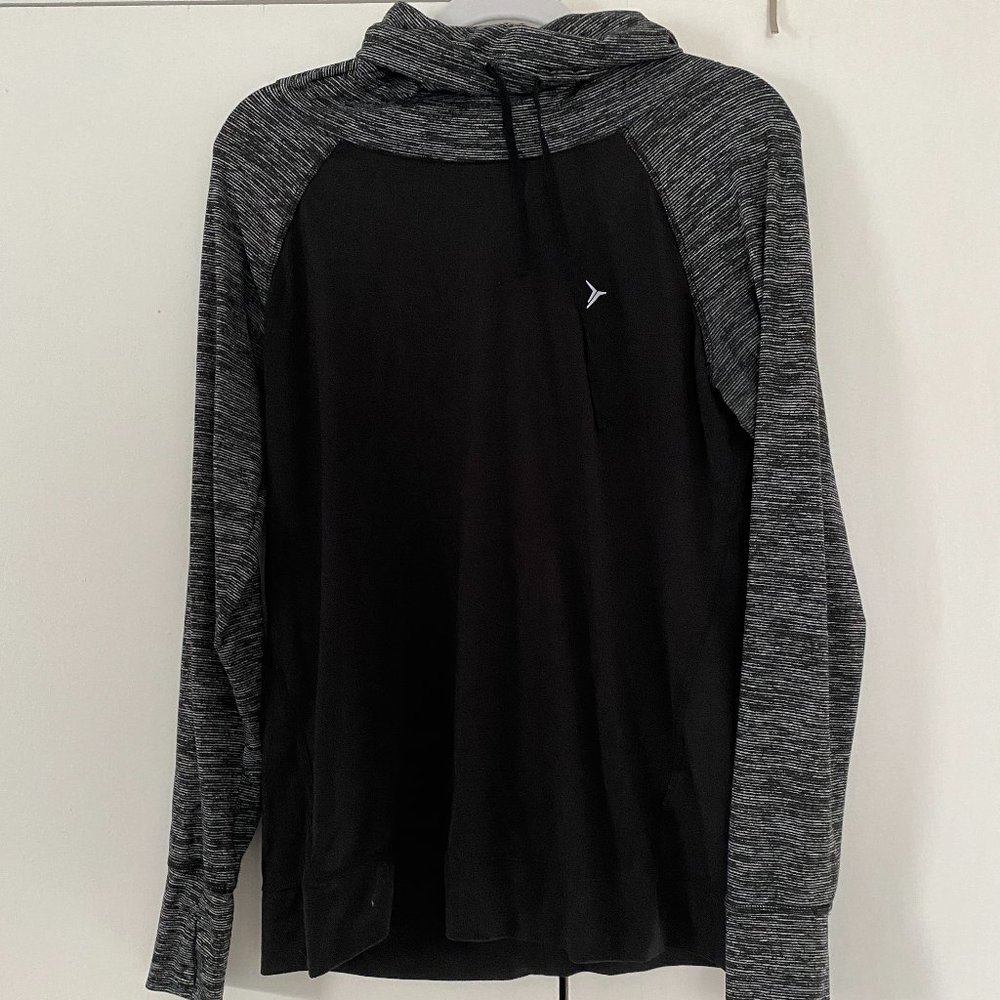 Old Navy Long Sleeve Active Top